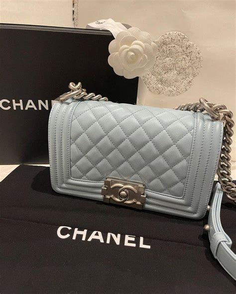 boy chanel 25價錢|【Chanel加價2022】經典款CF 25 升至7萬 一文睇清香港最新價 .